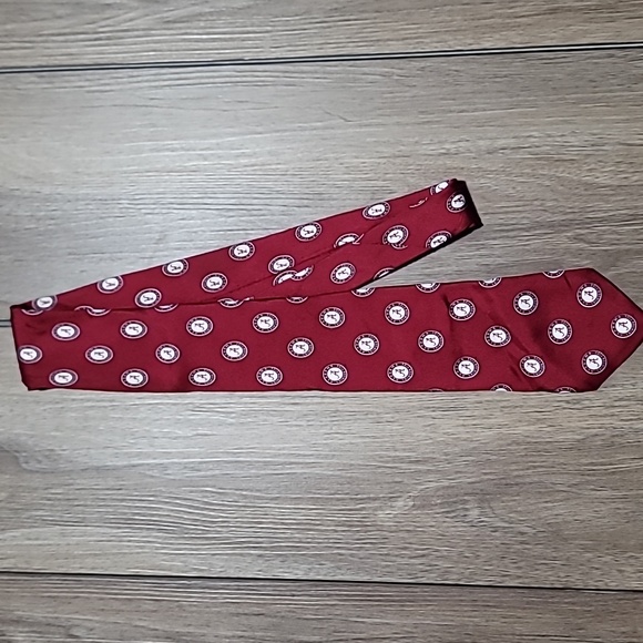 Alabama Crimson Tide MENS Tie - Picture 2 of 8
